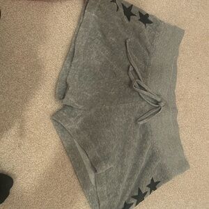 Hard Tail Gray w Black Stars